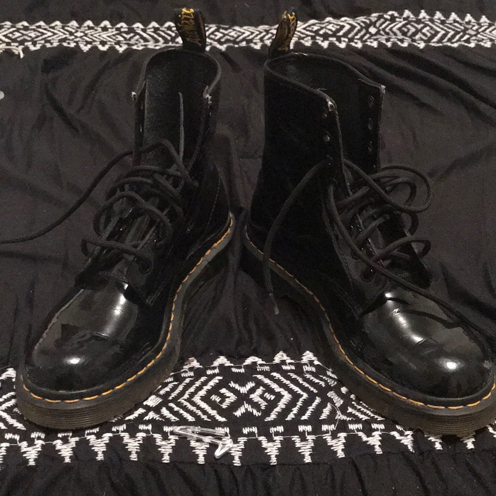 Dr martins (black)